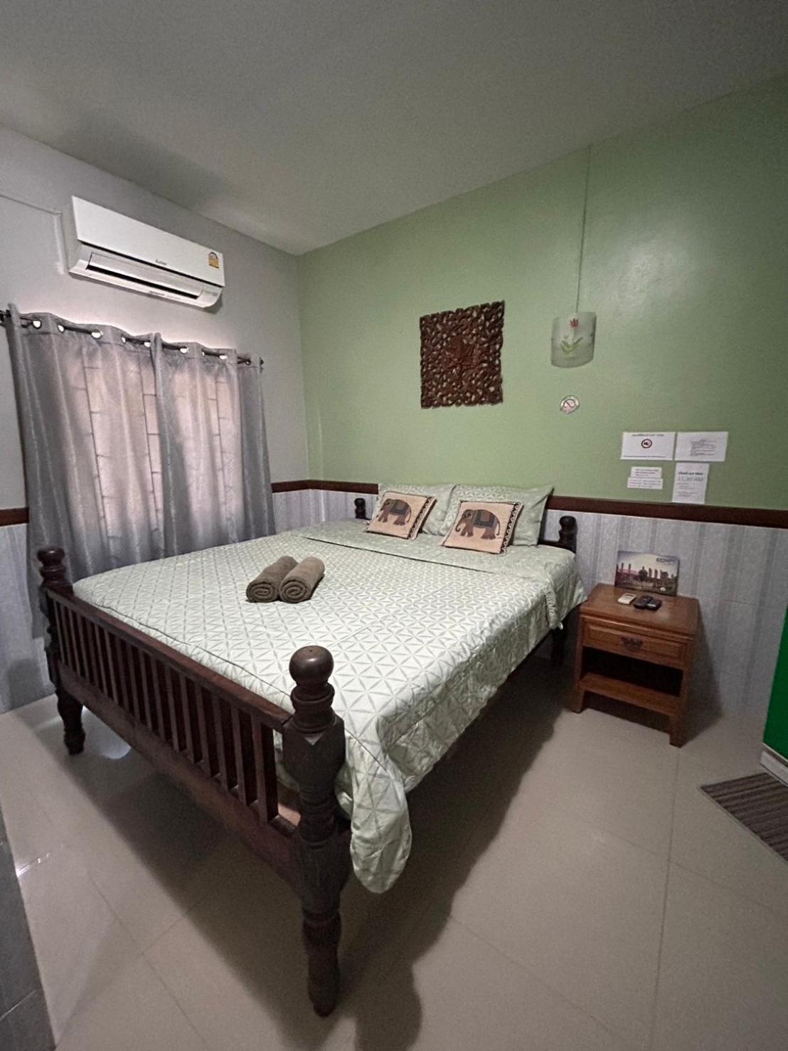Baan Are Gong Riverside Homestay Пра Након Си Аютая Екстериор снимка