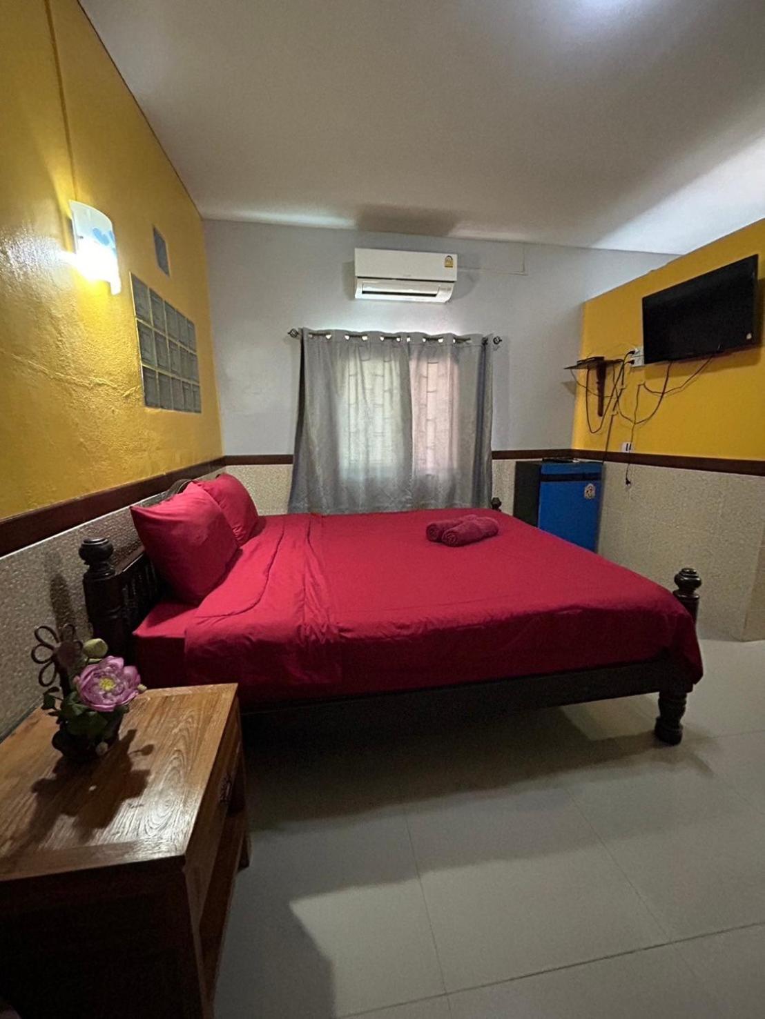 Baan Are Gong Riverside Homestay Пра Након Си Аютая Екстериор снимка