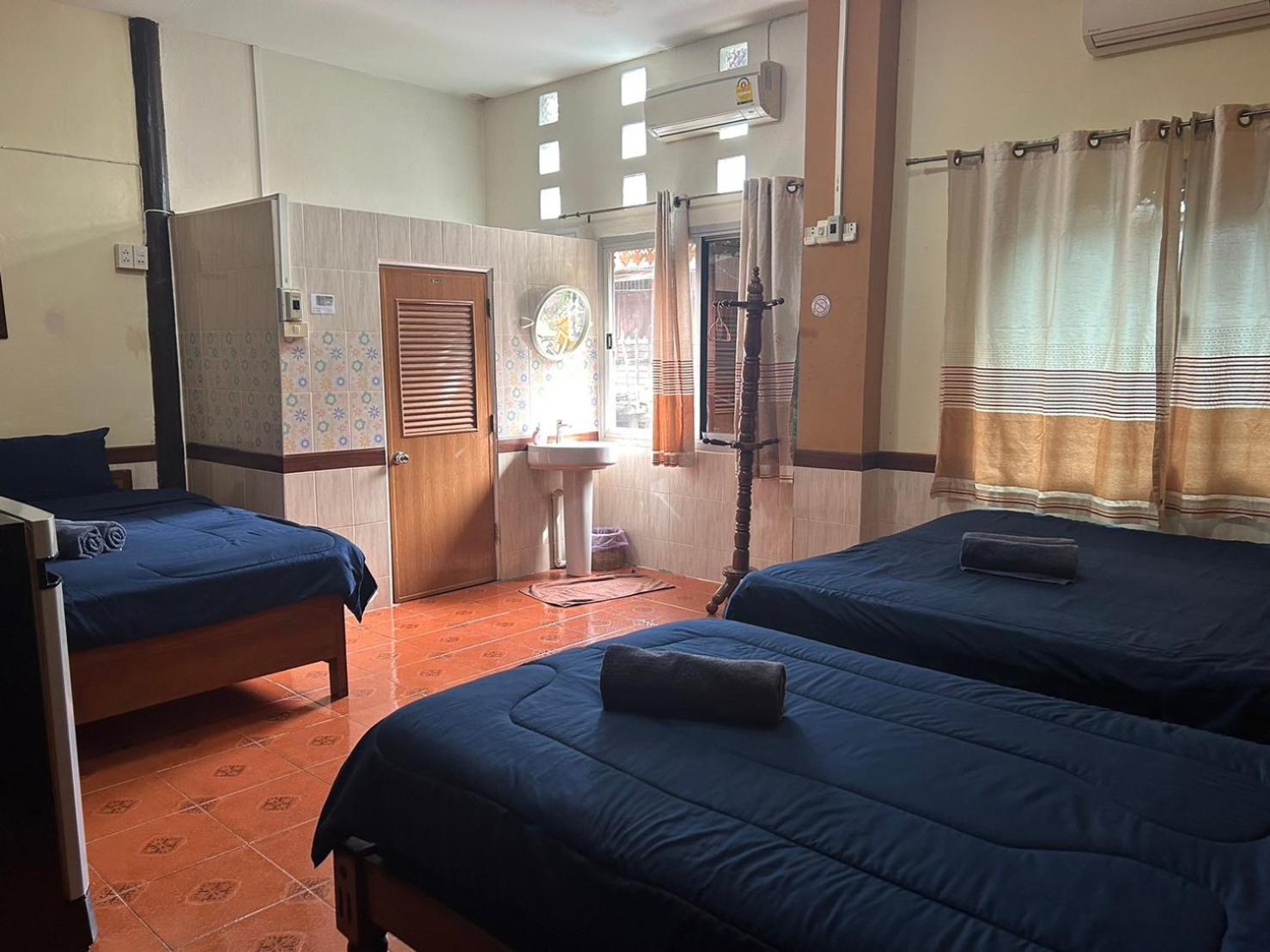 Baan Are Gong Riverside Homestay Пра Након Си Аютая Екстериор снимка